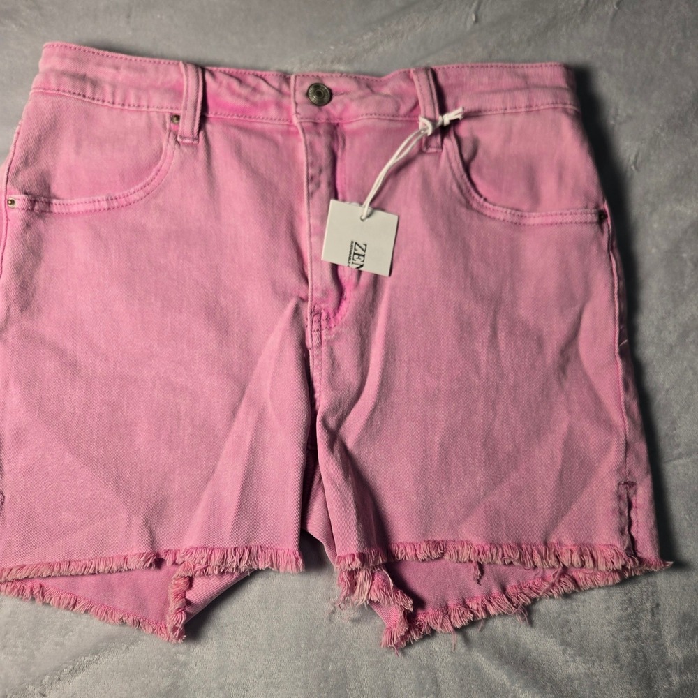 Zenana Mauve Denim Shorts‎ Womens Large High Rise Frayed Hem DMP-1843Y NWT - Picture 2 of 6